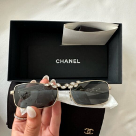 Brand new Chanel sunglasses - Picture 4 of 5